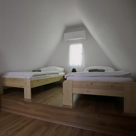 Anita - Dovolenka Pre Rodiny Pri Balatone Privat bolig Balatonakarattya