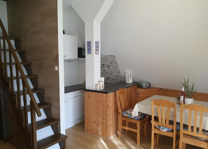 Anita - Dovolenka Pre Rodiny Pri Balatone Gazde/Camere de închiriat